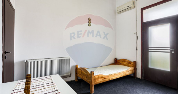 Apartament cu 1 camera în zona Centrala, str Episcopiei,...