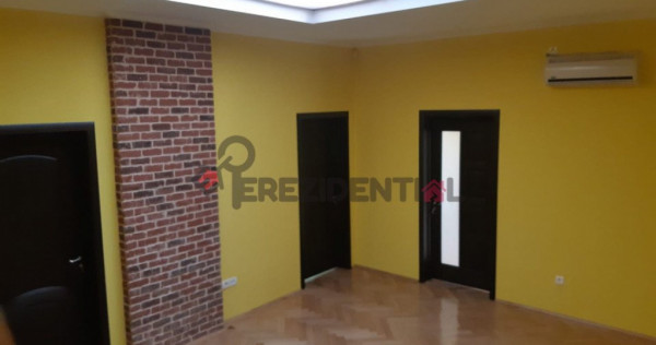 Apartament 3 camere-zona Universitatii