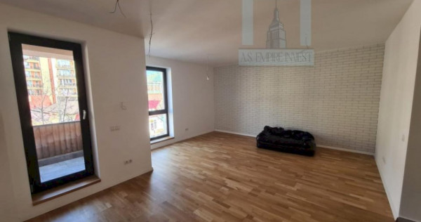 Apartament 4 camere pe doua nivele - zona Brașovul Vechi