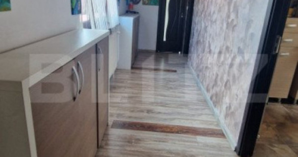 Casa 5 camere, Sacele , panouri solare 6kw, terasa , 835 mp