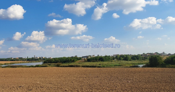 Teren vedere lac Balotesti 600mp