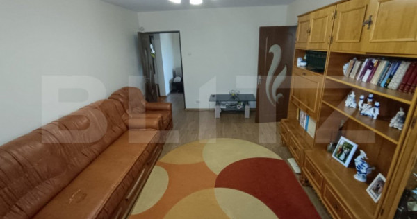 Apartament 2 camere, Craiovita Noua, zona Materna-Rocada