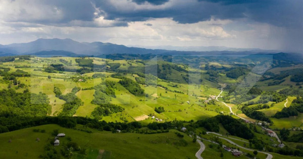 Teren extravilan, 130000 mp (13 hectare), zona turistica, Ai