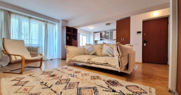 APARTAMENT DE 2 CAMERE, 62MP, MODERN, RENOVAT, BD UNIRII