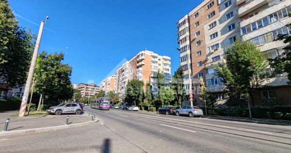 Apartament cu 3 camere, 2 balcoane, 65mp, finisat, Cartier P