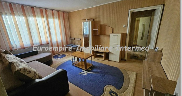 Apartament de inchiriat 3 camere Tomis Nord Constanta