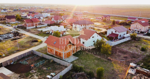 Casa individuala+ garaj in Giarmata 627mp teren