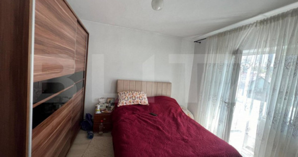 Apartament de 3 camere, cca 75 mp, zona Stefan Cel Mare