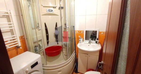 Vânzare apartament 3 camere Uioara-Huedin