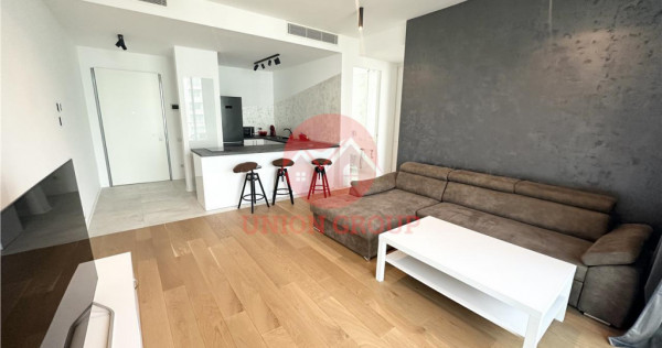 Apartament 2 camere, iesire direct pe plaja, zona de clubur