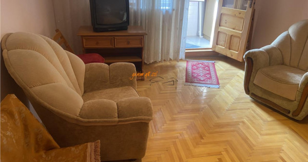 Apartament 2 camere , zona Piata Moldovei -Scoala nr 2 , et