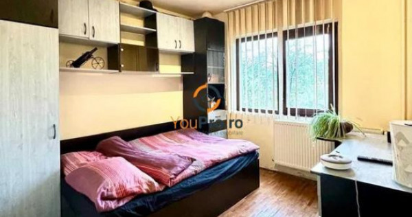 Apartament de 2 camere decomandat parter Lipovei