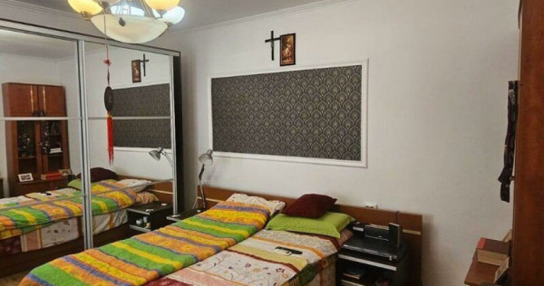 Casă cochetă 50 mp utili + terasa - zona centrala - Gr?...