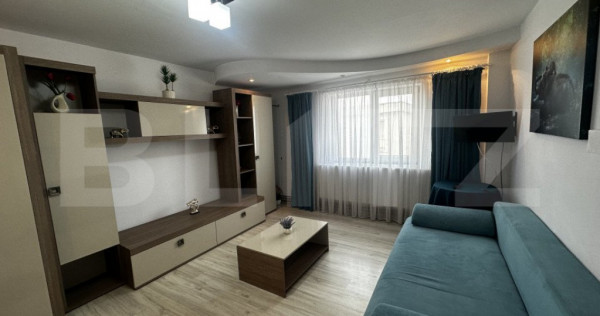 Garsoniera 36 mp, zona Debarcader