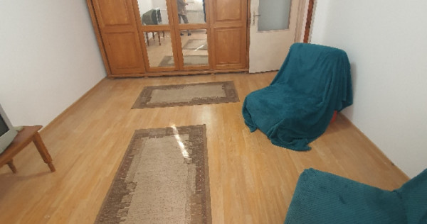 Apartament 2 camere e închiriat pe Bulevardul Republicii, etaj 2/10