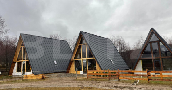 Pachet de 3 case in zona Tohanita, case tip A-frame , 400 m