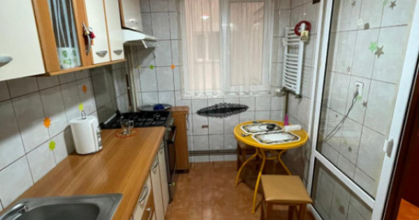 Apartament 3 camere decomandat Giurgiului