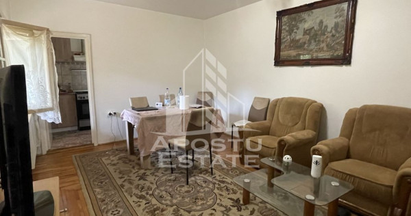 Casa cu trei apartamente zona Garii