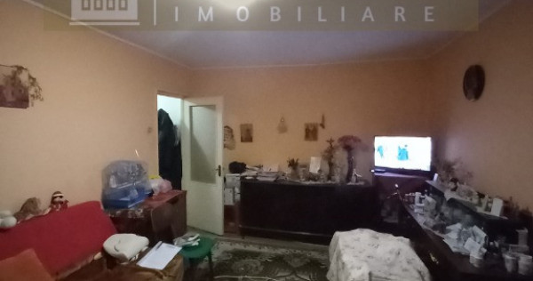 Apartament 2 camere, et 3/4, Vest - Ciucului - 40000 euro