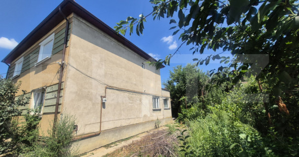 2 apartamente, 100 mp, teren 1800 mp, pe Strada Aurel Vlaic