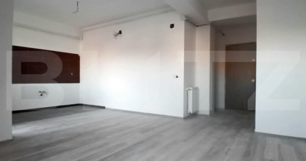 Apartament 3 camere, 91 mp, zona-Tractoru