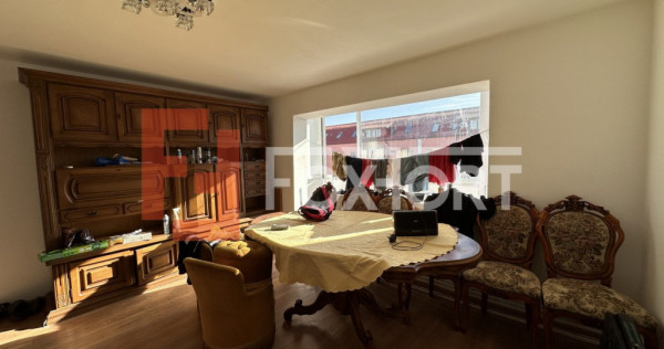 Apartament cu 3 camere la etajul 4 in Timisoara, zona calea