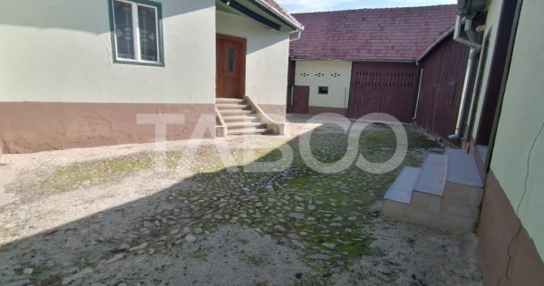 Casa individuala 5 camere 114mpu teren liber 263mp in Fantan