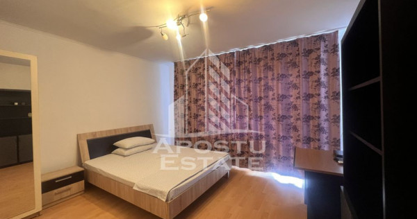 Apartament cu 2 camere, central