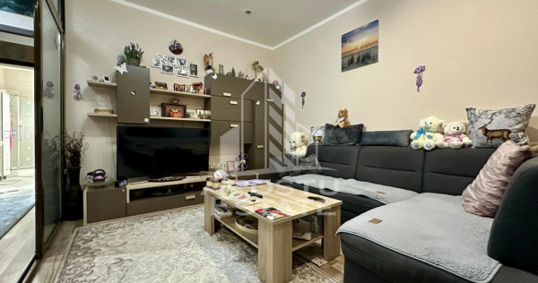 Apartament cu 3 camere de vanzare, 60 mp, parter, Giroc