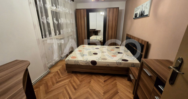 Apartament decomandat de vanzare cu 2 camere balcon boxa Vas