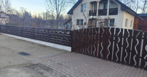 Casa 5 camere, 210mp, zona Gramesti, Siret