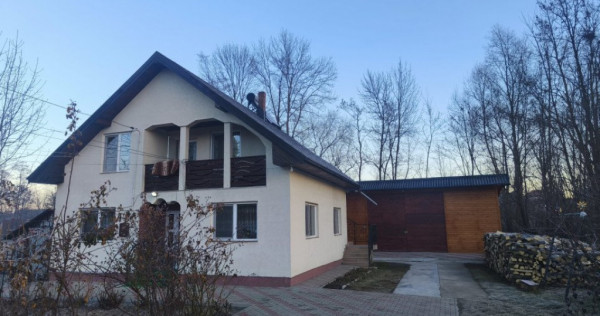 Casa 5 camere, 210mp, zona Gramesti, Siret