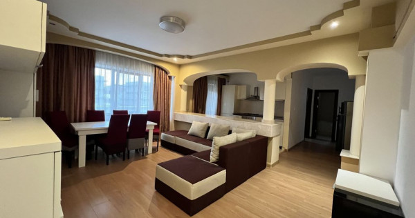 Apartament 3 camere si parcare de inchiriat