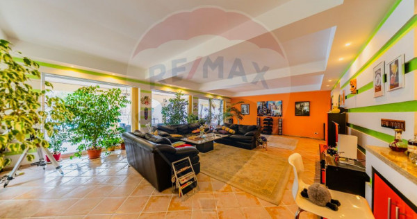 Vilă cu 4 camere de vânzare 921 mp zona Subcetate,Arad