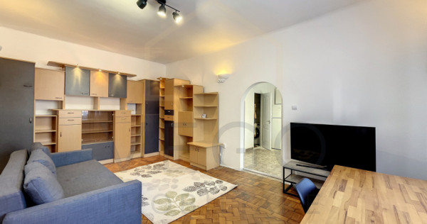 Apartament 1 camera, imobil tip casa, parcare, Dorobantilor