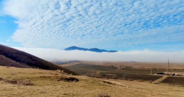 Teren intravilan 1000 mp Garcina (aproape de Piatra Neamt)