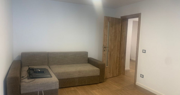 Apartament 3 camere partial mobilat, zona Republicii, Carai