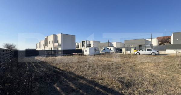 Parcele teren intravilan 373 mp, toate utilitățile, Cârce