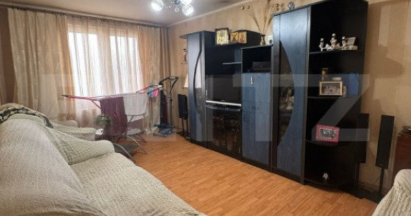 Apartament cu 3 camere, 72 mp, Buzoieni