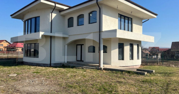 "Casă premium în Sângeorgiu de Mures – Eleganță și l