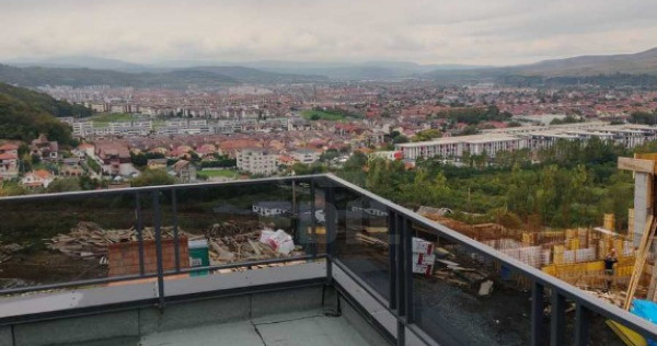 Casa tip duplex cu terasa circulabila in zona METRO Floresti