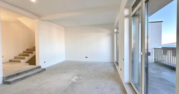 Duplex semifinisat, zona centurii Sud