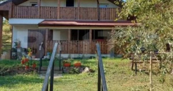 Casa deosebita cu 5 dormitoare, 115 mp, teren 2300 mp, zona