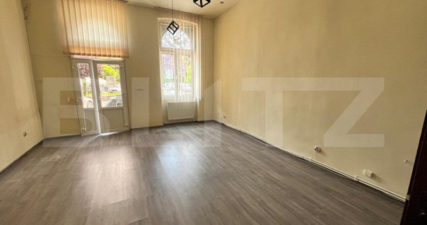 Spatiu birou de &icirc;nchiriat, 60 mp, zona Tribunalul Bistrita