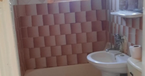 Apartament 2 camere Viziru 2 etaj 2.