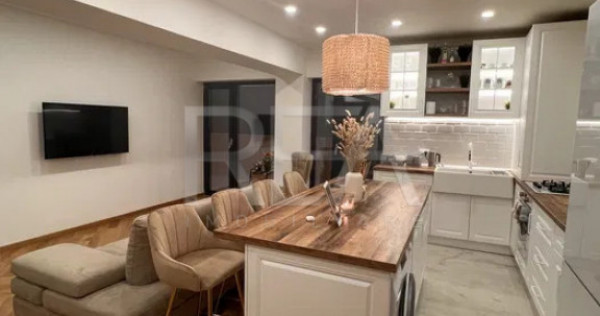 4 camere | Lux | 2 Locuri de parcare | Erou Iancu Nicolae