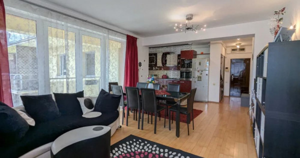 Apartament cu 3 camere, semidecomandat - zona Centru Istoric
