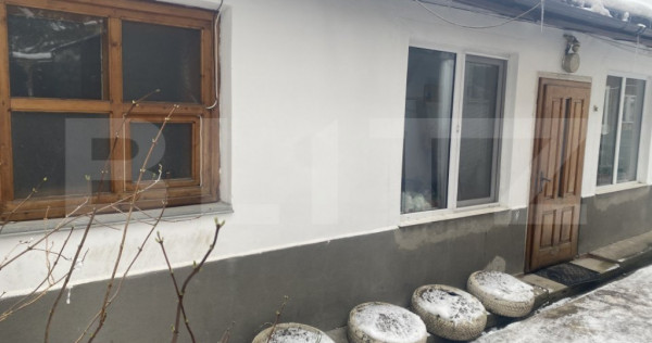 Casa de vanzare, cu 3 camere, 76 mp + anexă 20 mp, zona Vat