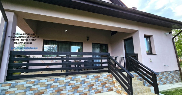 Proprietate Piatra Neamt- Vila cocheta S+P+M, cu garaj, beci si teren