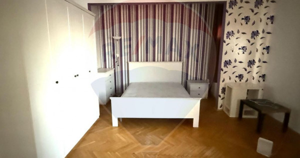VANZARE Apartament cu 4 camere in zona Dacia
